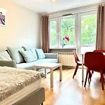 Mieszkanie 865 Z Balkonem & Parking Lägenhet
